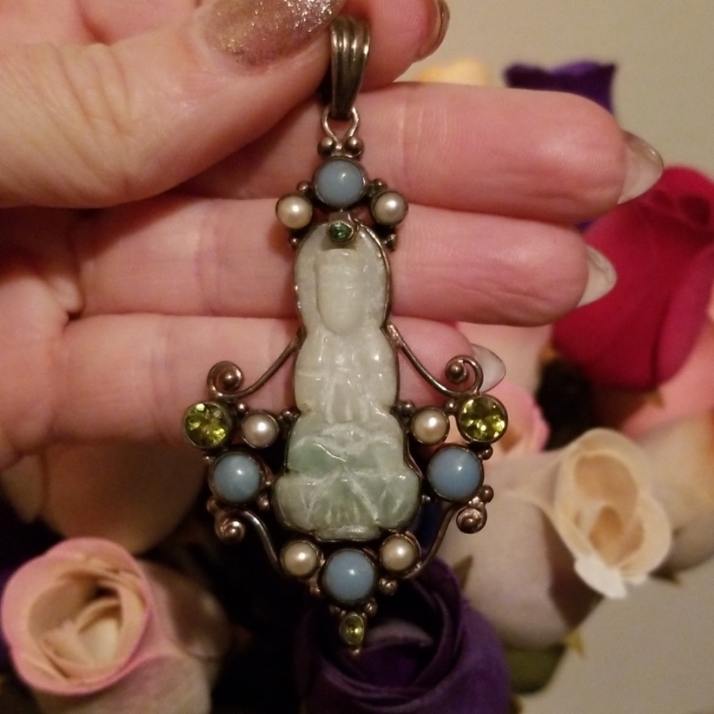Shankari Jade Buddha Pendant Silver Precious Stone